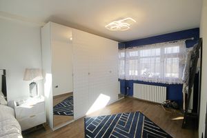 Photo 12- click for photo gallery